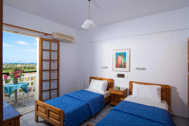 Natali Apartments