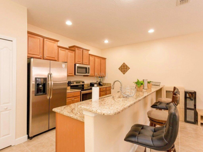 Paradise Palms 8950