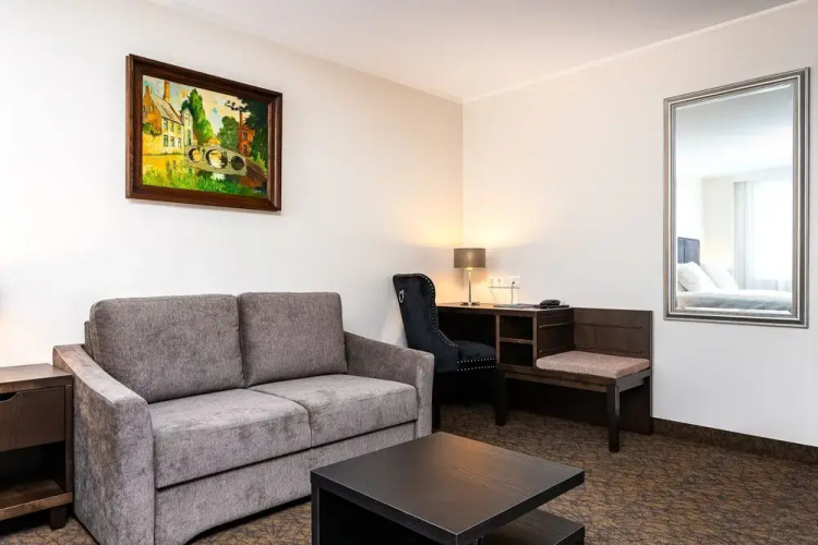 Adoryal Hotel