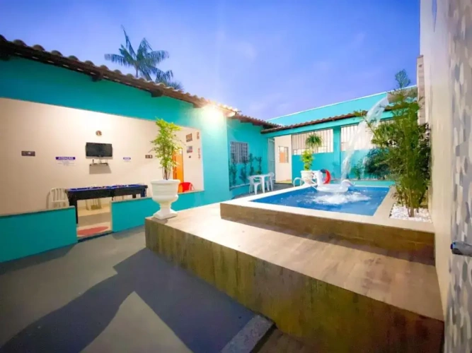 4 Bedrooms Cottage
