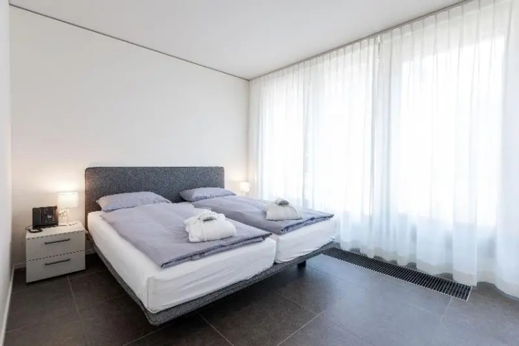 1 Bedroom Apartment with balcony