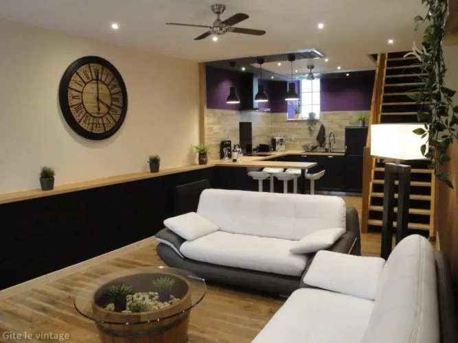 2 Bedrooms Cottage
