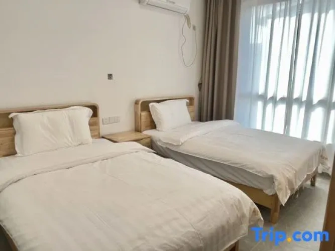 1 Bedroom Deluxe Suite