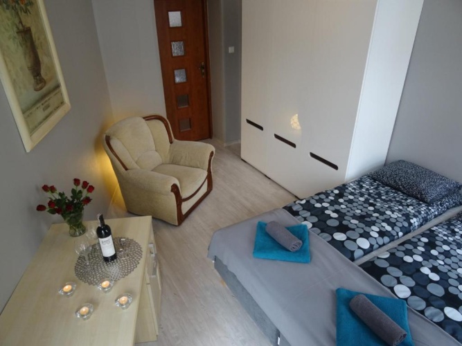 2 Bedrooms Apartment