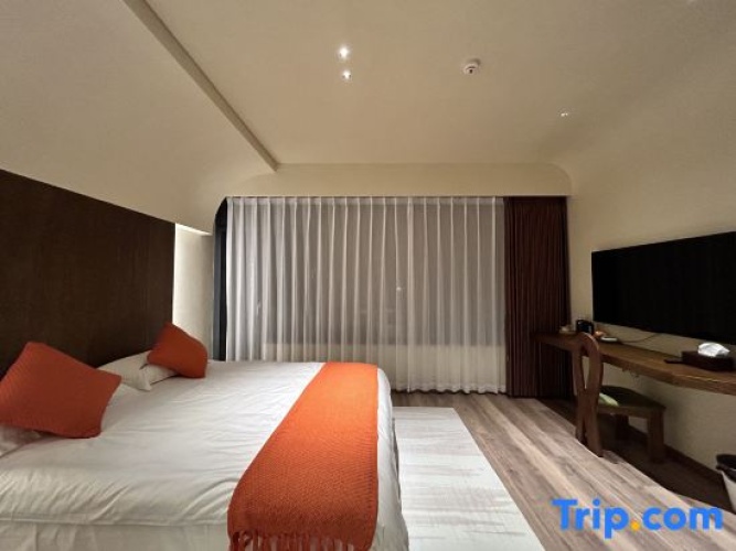 Standard Double room with view