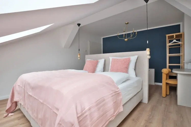 3 Bedrooms Premium Apartment