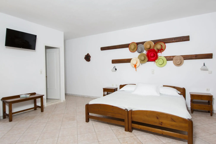 Mylos Hotel