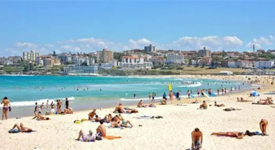 Bondi Beach Executive Penthouse