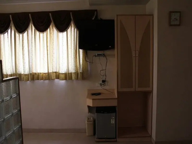 Hotel Adarsh Mahal