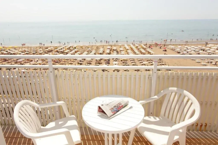 Standard Single room with sea view