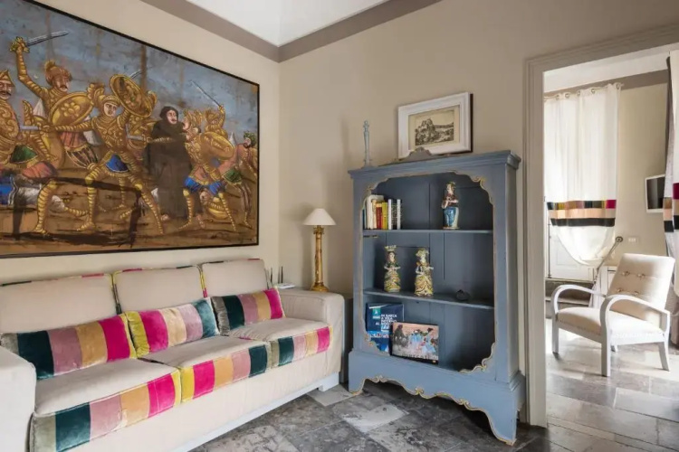 Jasmine Modica Luxury House