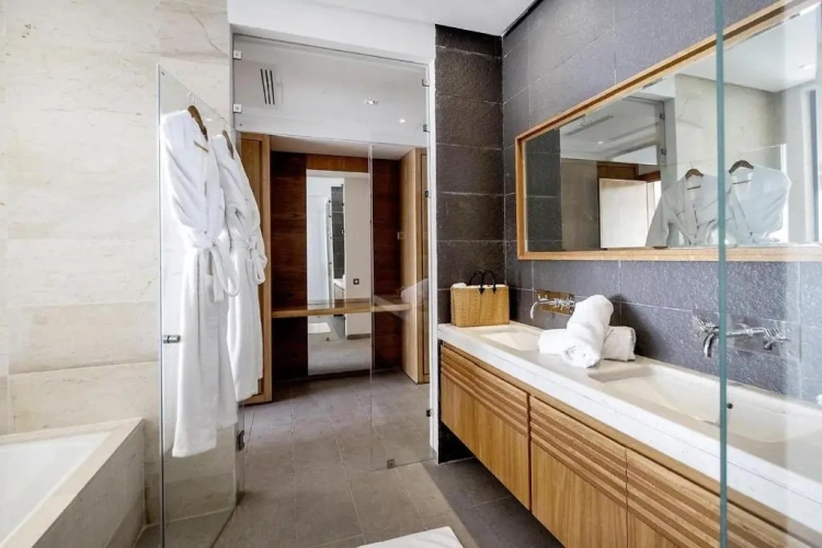 2 Bedrooms Double Family Suite