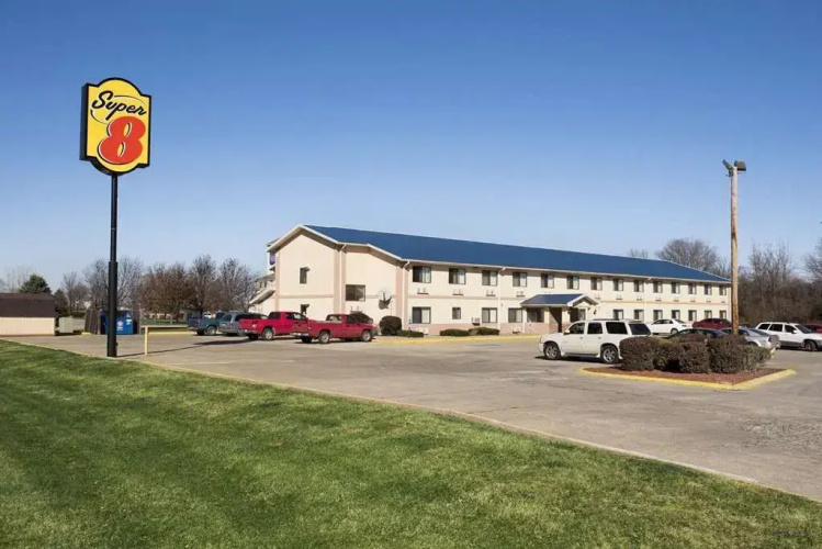 Super 8 Danville - Danville, IL