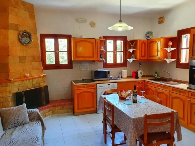2 Bedrooms Apartment with city view
