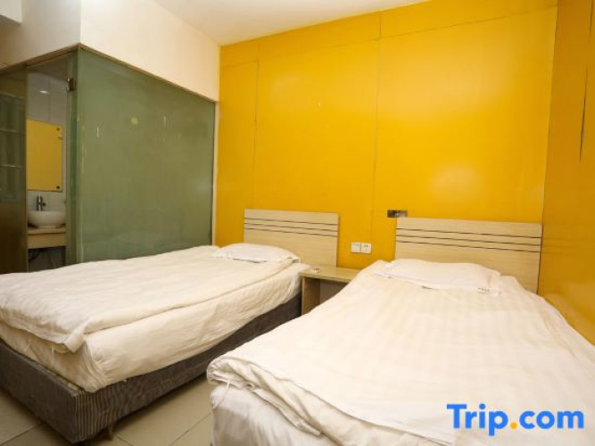 Ningbo Chenglou Guest House