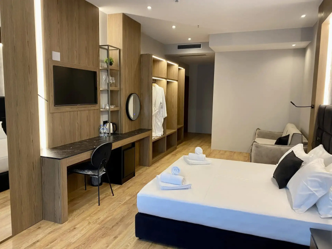 Elmar Hotel