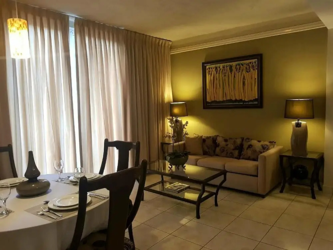 Los Altos Apartments & Studios