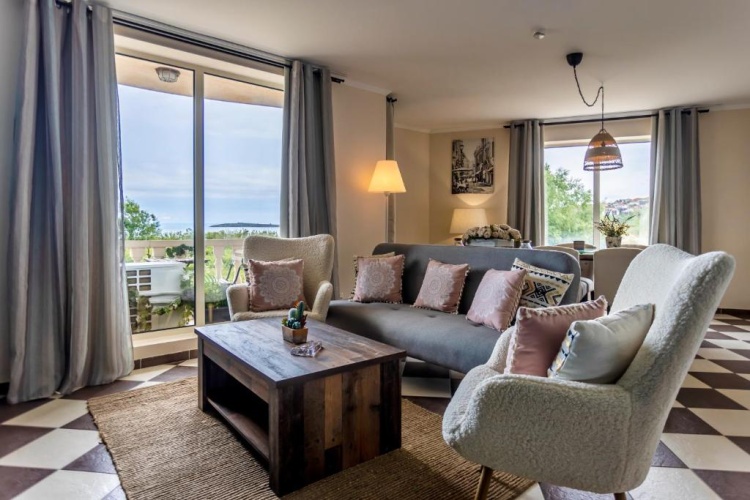 1 Bedroom Superior Apartment with sea view