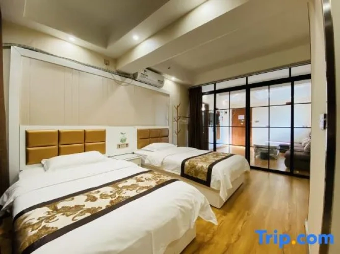 2 Bedrooms Suite