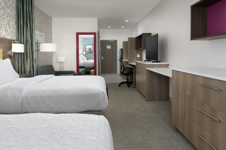 Quadruple Suite