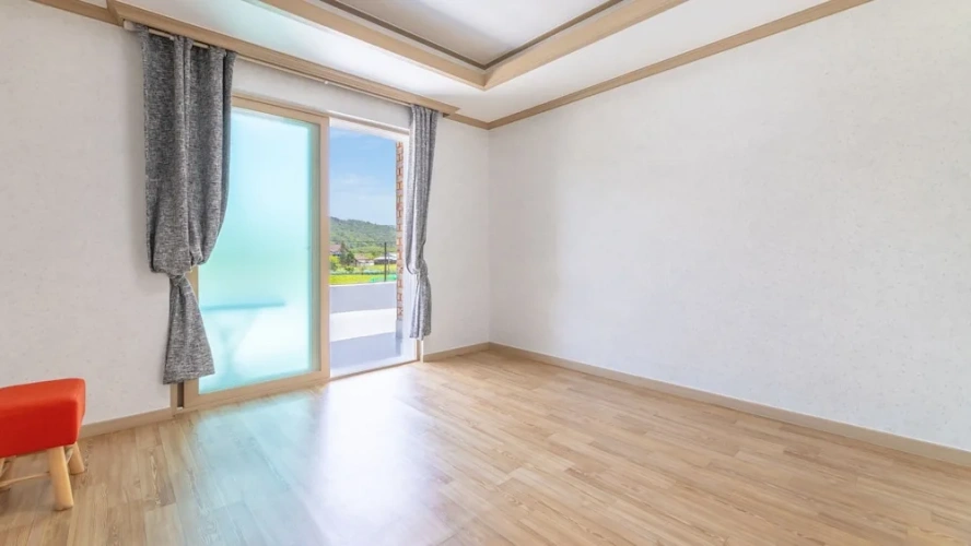 1 Bedroom Standard room with balcony