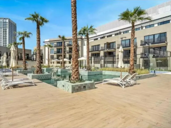 Modern 1BR Living in Oakley Square