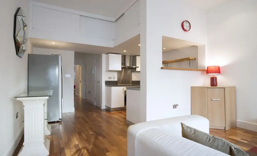 Bayswater 2 Bed Apartment with Terrace