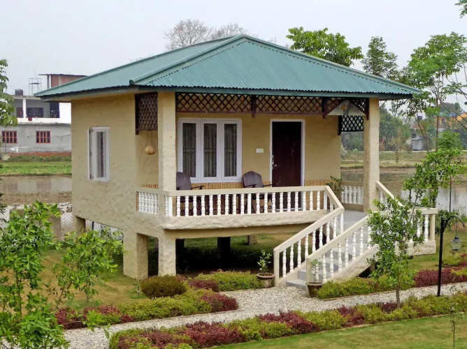 Tharu Mahal