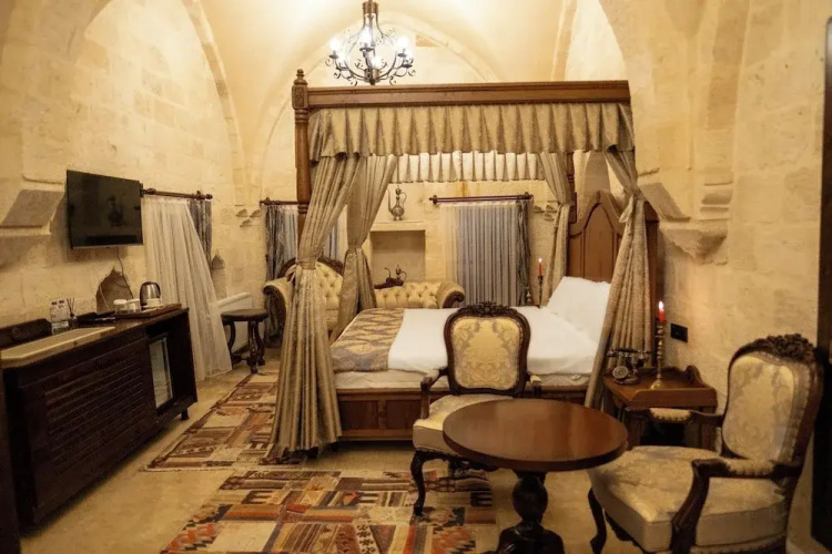 Kasr-i Divan Hotel