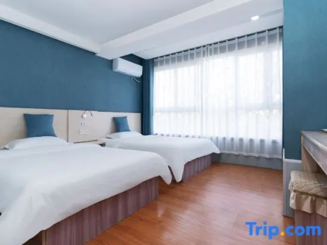 Luxury Twin room