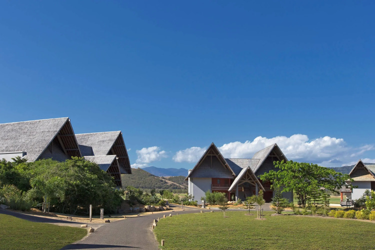Sheraton New Caledonia Deva Spa & Golf ResortOver view