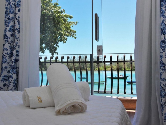 Executive Suite with lake view