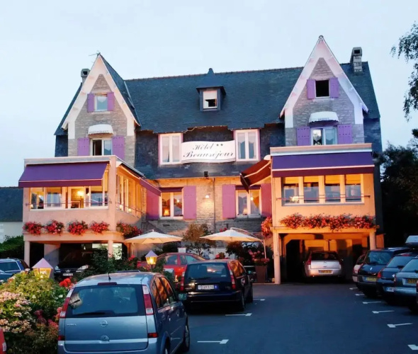 Logis Hotel Beausejour - Erquy