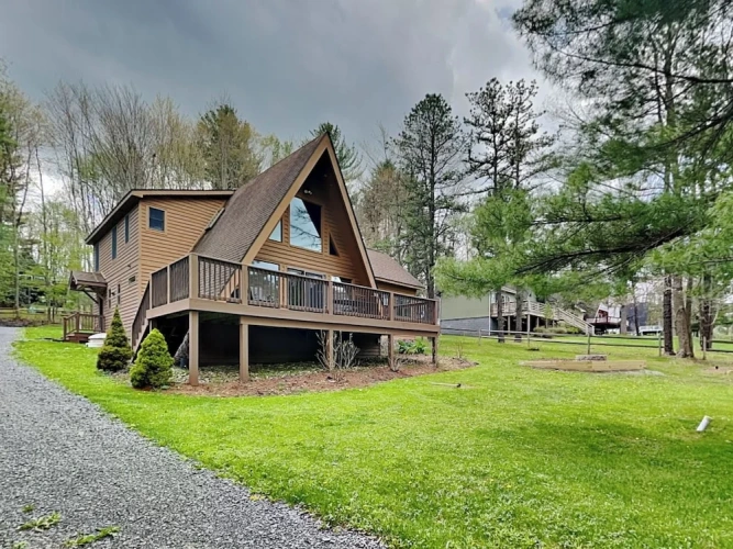 3 Bedrooms Cottage