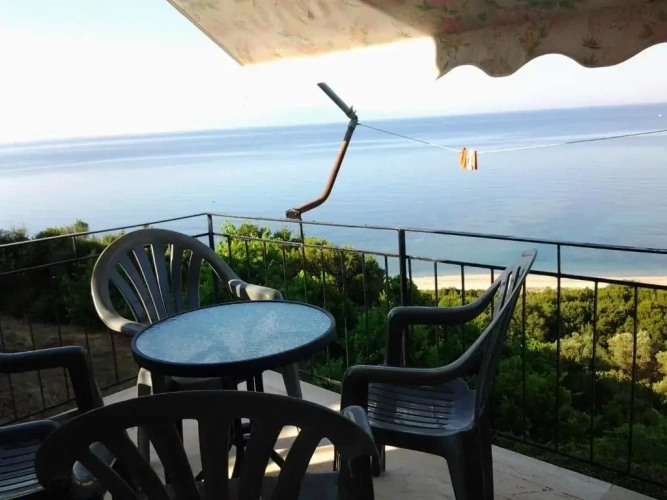 1 Bedroom Apartment with sea view