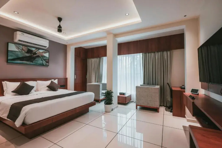 Fortview Suites