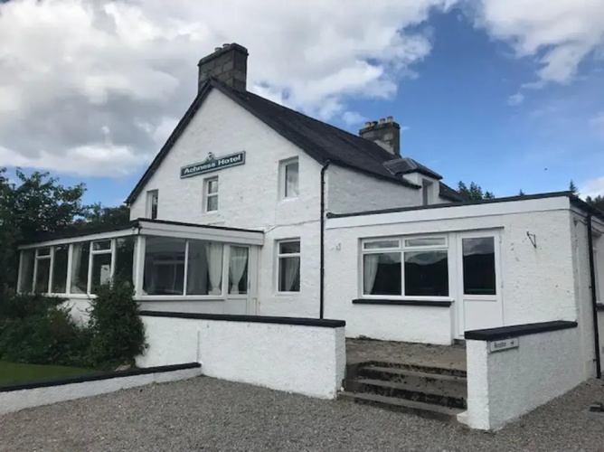 Achness Hotel