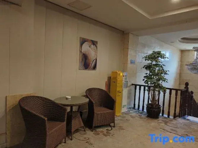 Xichongyang City Hotel