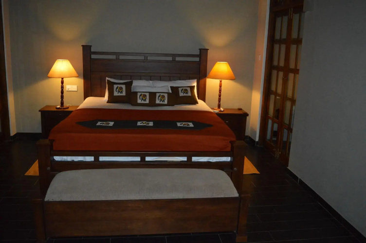 Elegante The Villa