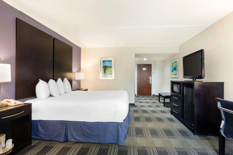 Best Western Hartford Hotel & Suites photo 7