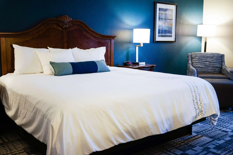 Best Western Plus Dubuque Hotel & Conference Center