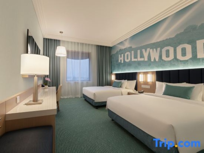 Premium Quadruple Suite