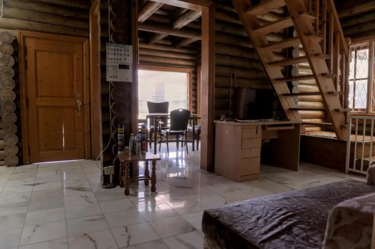 Log Cabin House