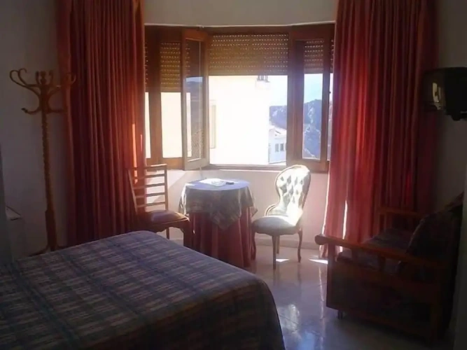 Standard Double room with city view