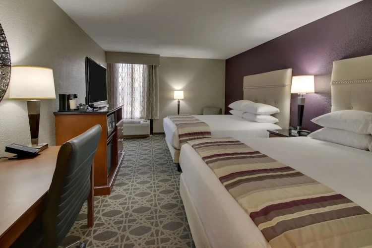 Deluxe Quadruple room