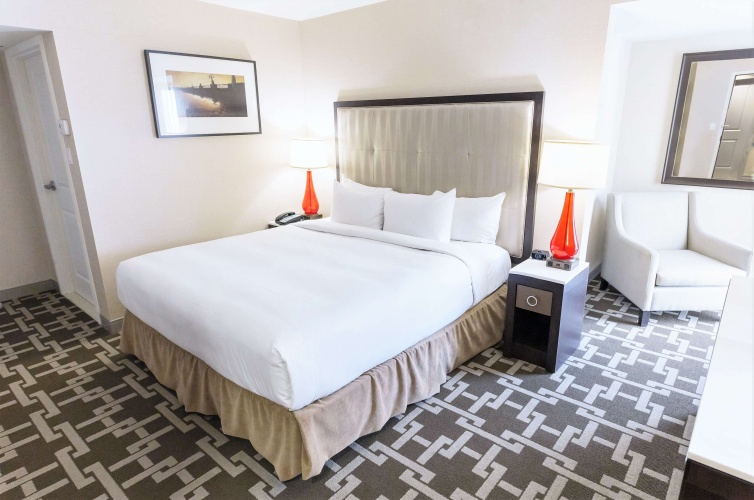 Hilton Niagara Falls/Fallsview Hotel & Suites photo 8