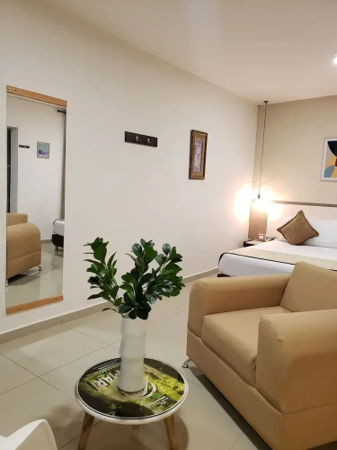 Hotel Suite Center
