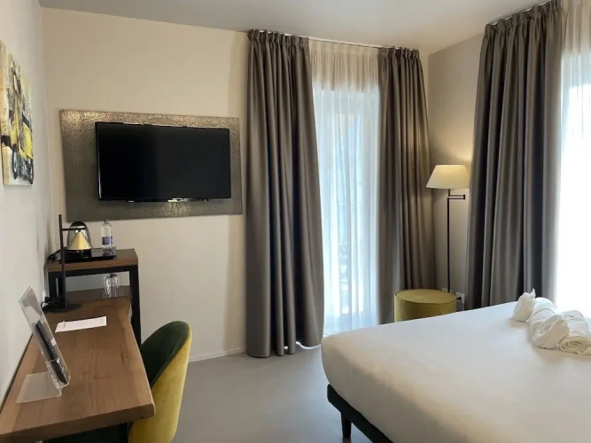 Premium room