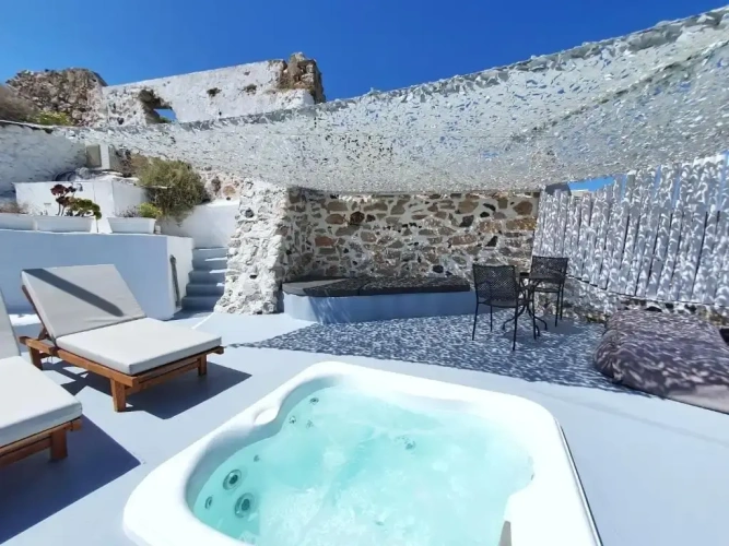 6 Bedrooms Villa with sea view