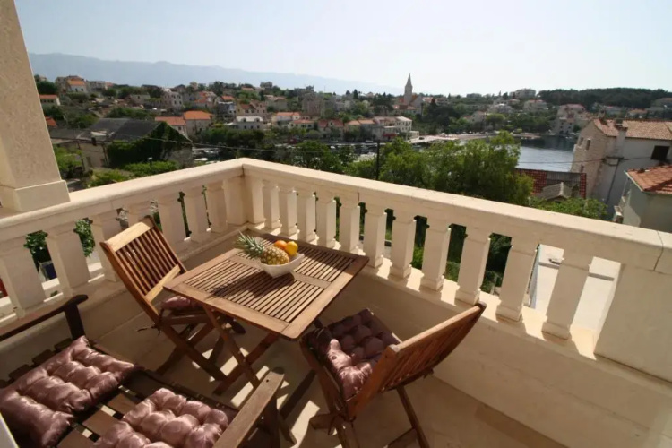 Apartments by the sea Sumartin, Brac - 18749